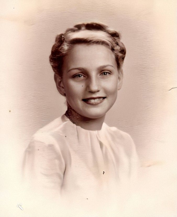 Jacqueline Bogner 1945