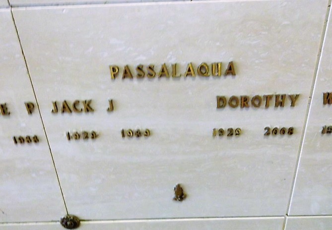 Passalaqua Grave